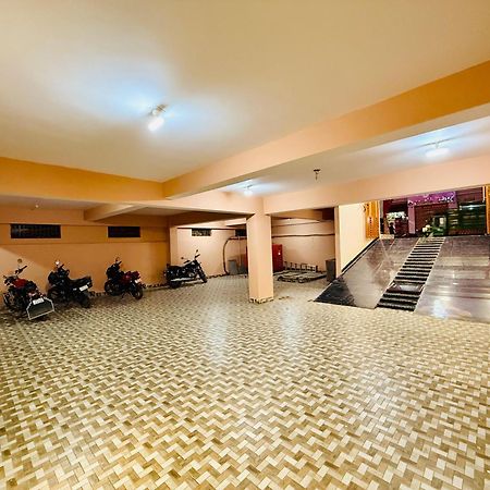 Hotel Golden Crystal Patna  Eksteriør billede